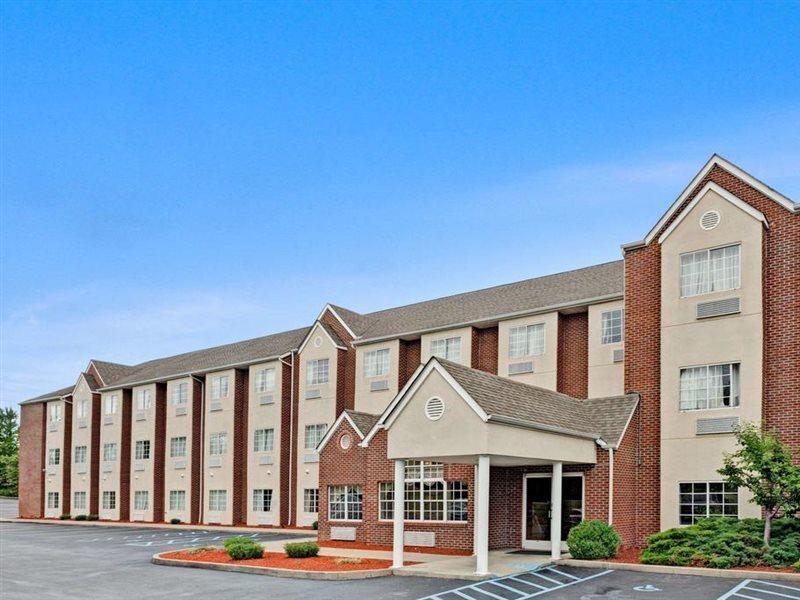 Microtel Inn & Suites By Wyndham Florence/Cincinnati Airpo Exterior foto