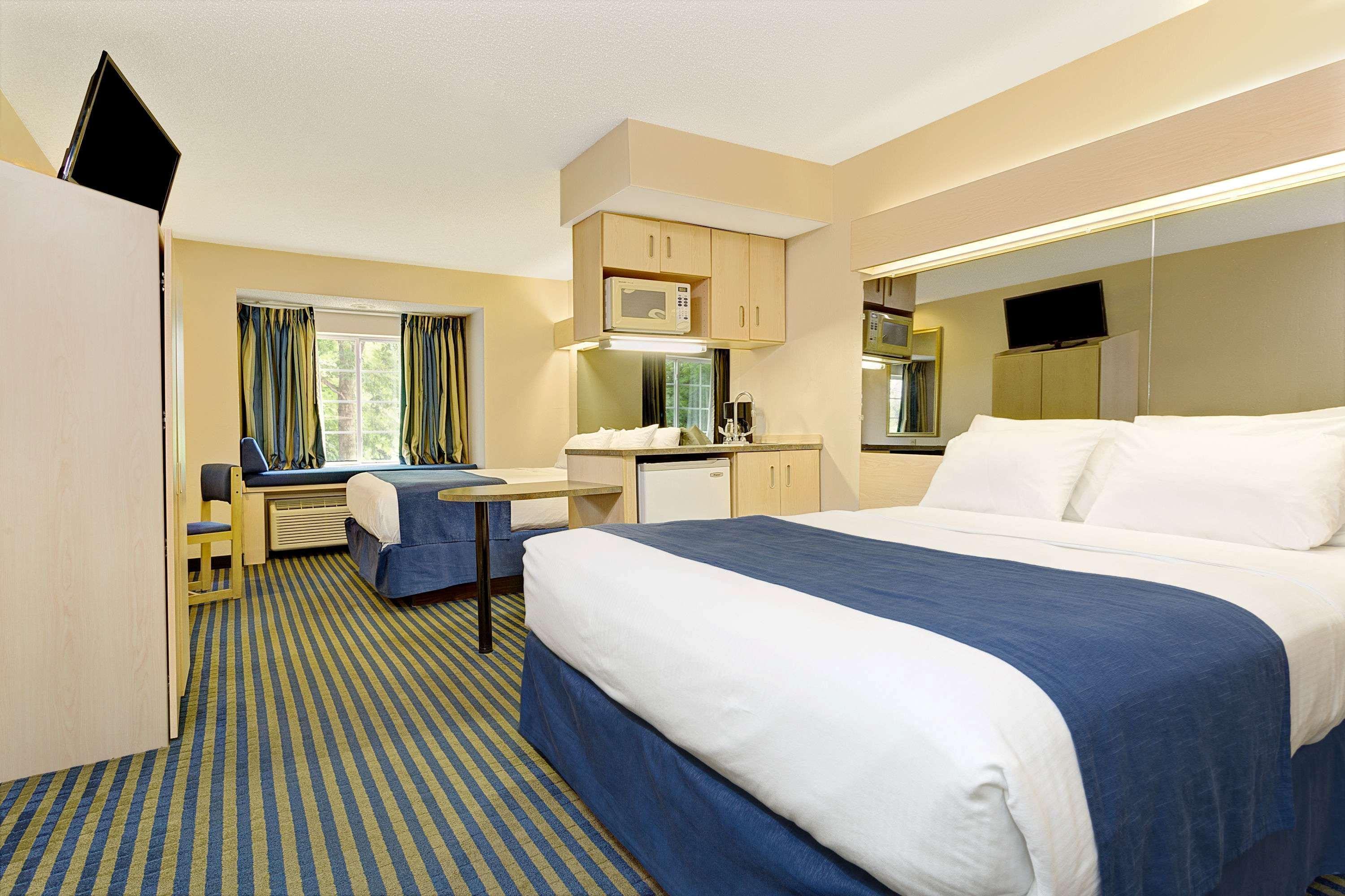 Microtel Inn & Suites By Wyndham Florence/Cincinnati Airpo Exterior foto
