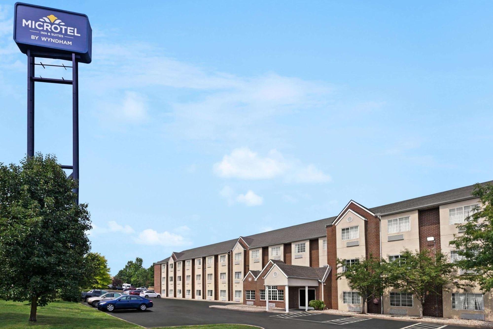 Microtel Inn & Suites By Wyndham Florence/Cincinnati Airpo Exterior foto